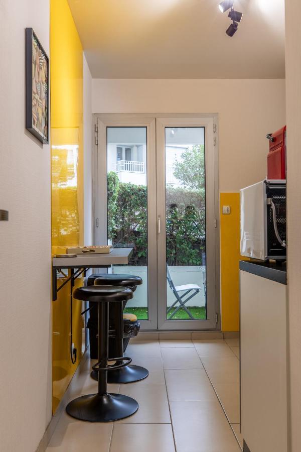 F2 "Paris Jaude " Clermont Fd Apartment Exterior foto
